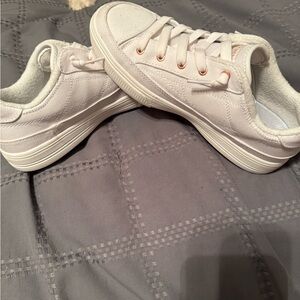 Skechers Women's White Sneakers